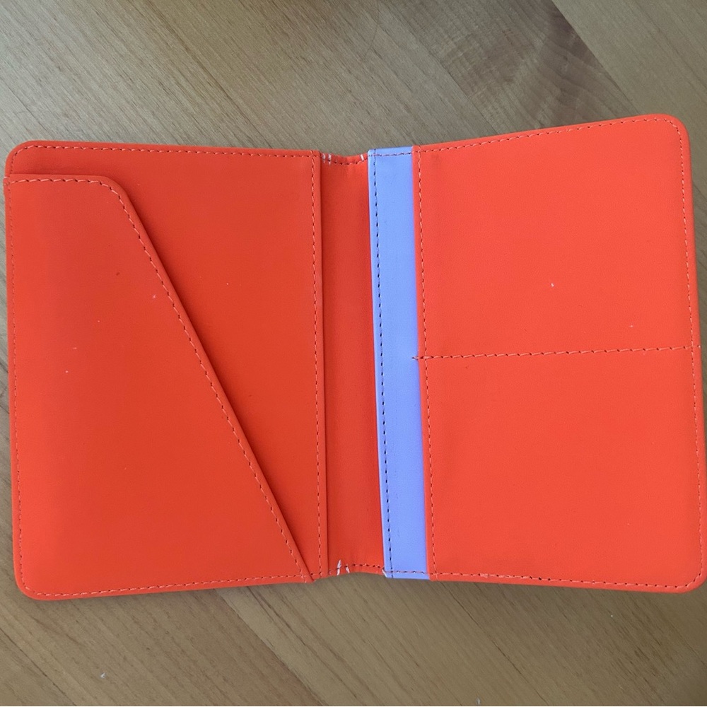 PENCIL & PAPER CO. for ANTHROPOLOGIE Howdy Passport Cover Green Ivory Orange - Picture 4 of 6
